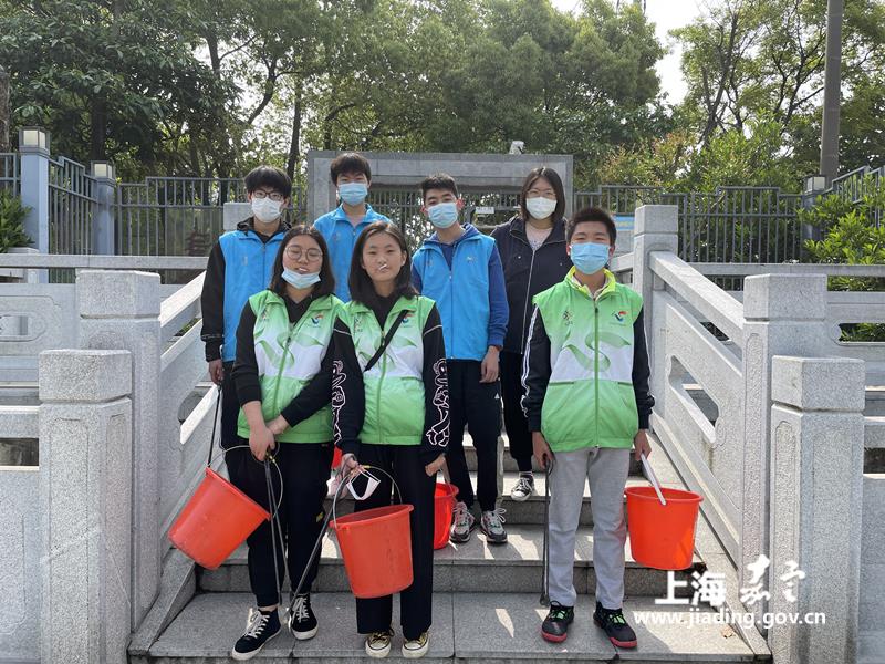 9cb53bbf2d55430ba118fa2942eec8f9.jpg