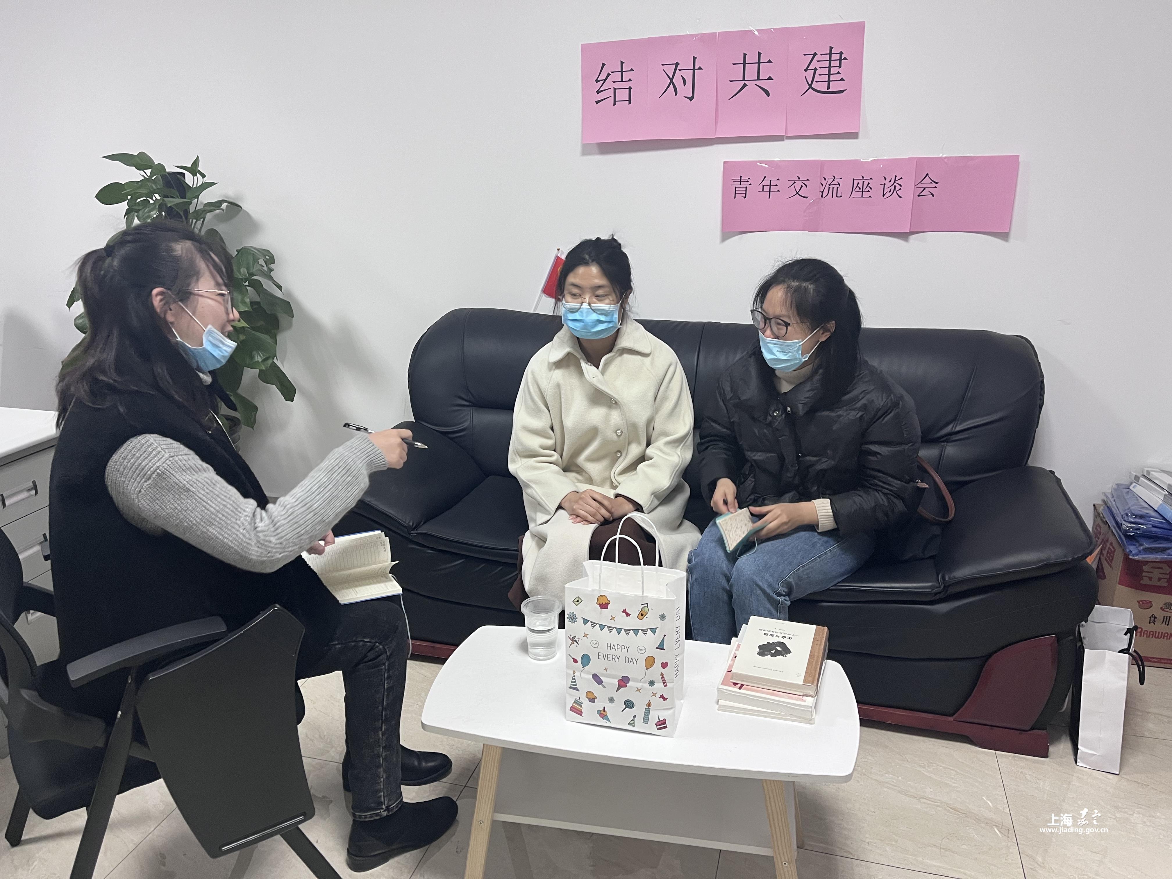 dedd57375a864476bf8e2709cc4de54e.jpg