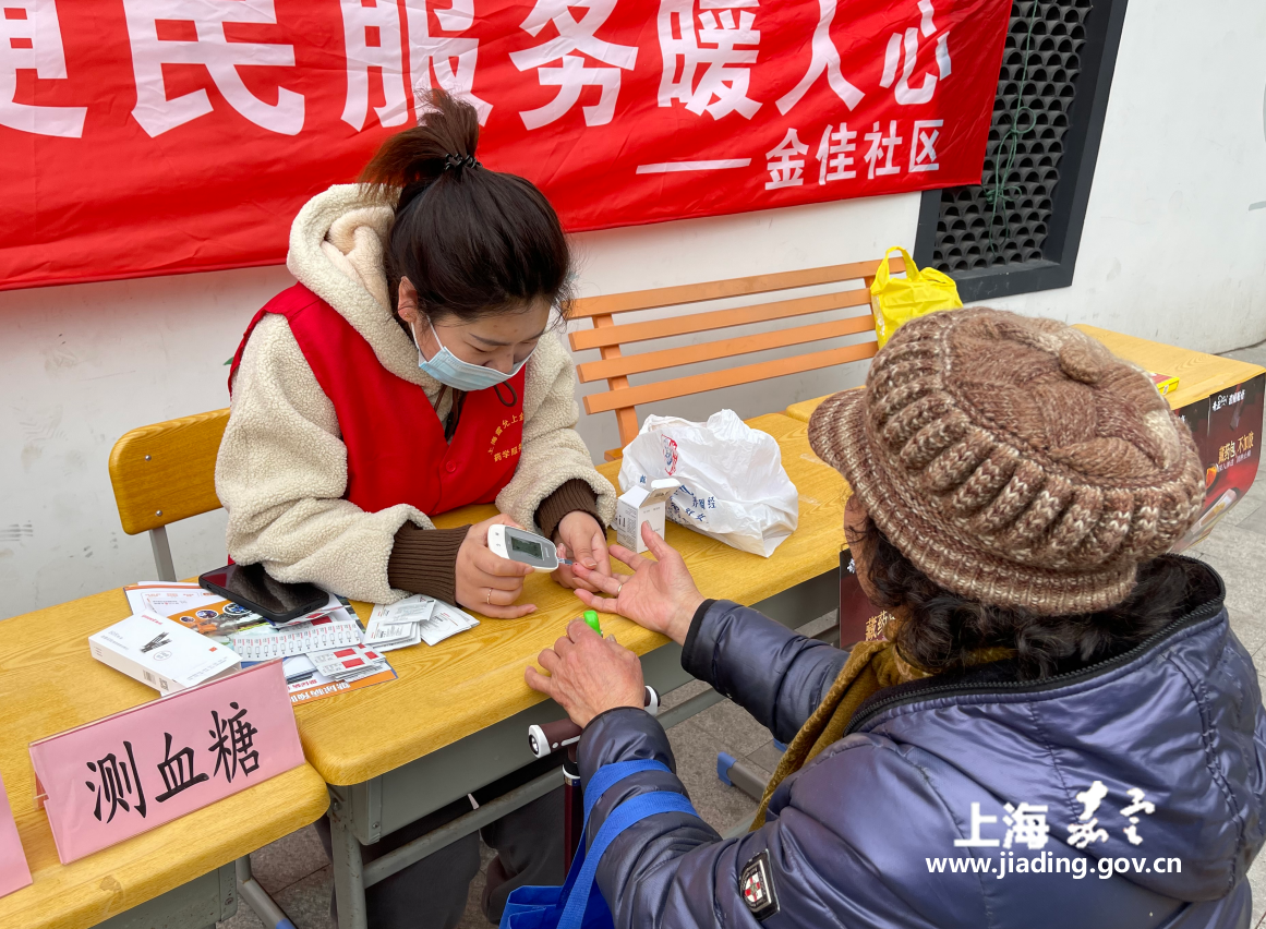 ef7018c1afa5449497349ad5c0404e57.png